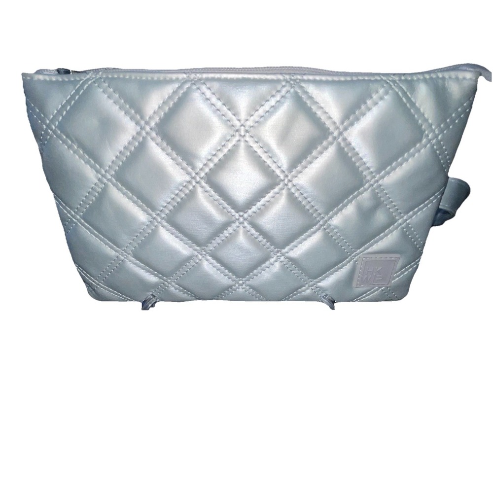 IHKWIP THE TRIPLE ENTRY QUILTED CROSSBODY WRISTLET STRAP METALLIC SILVER NWOT
